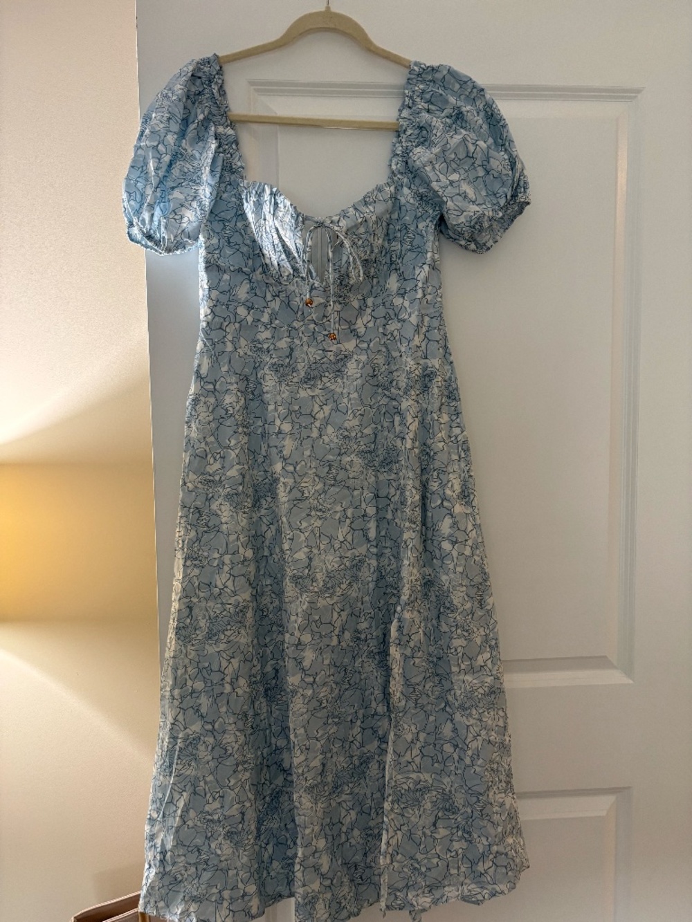 Hello Molly Blue Floral Puff Sleeve Midi Dress Size L NWT